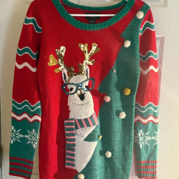Christmas Llama Holiday Sweater - Size medium (juniors) - Picture 3 of 5